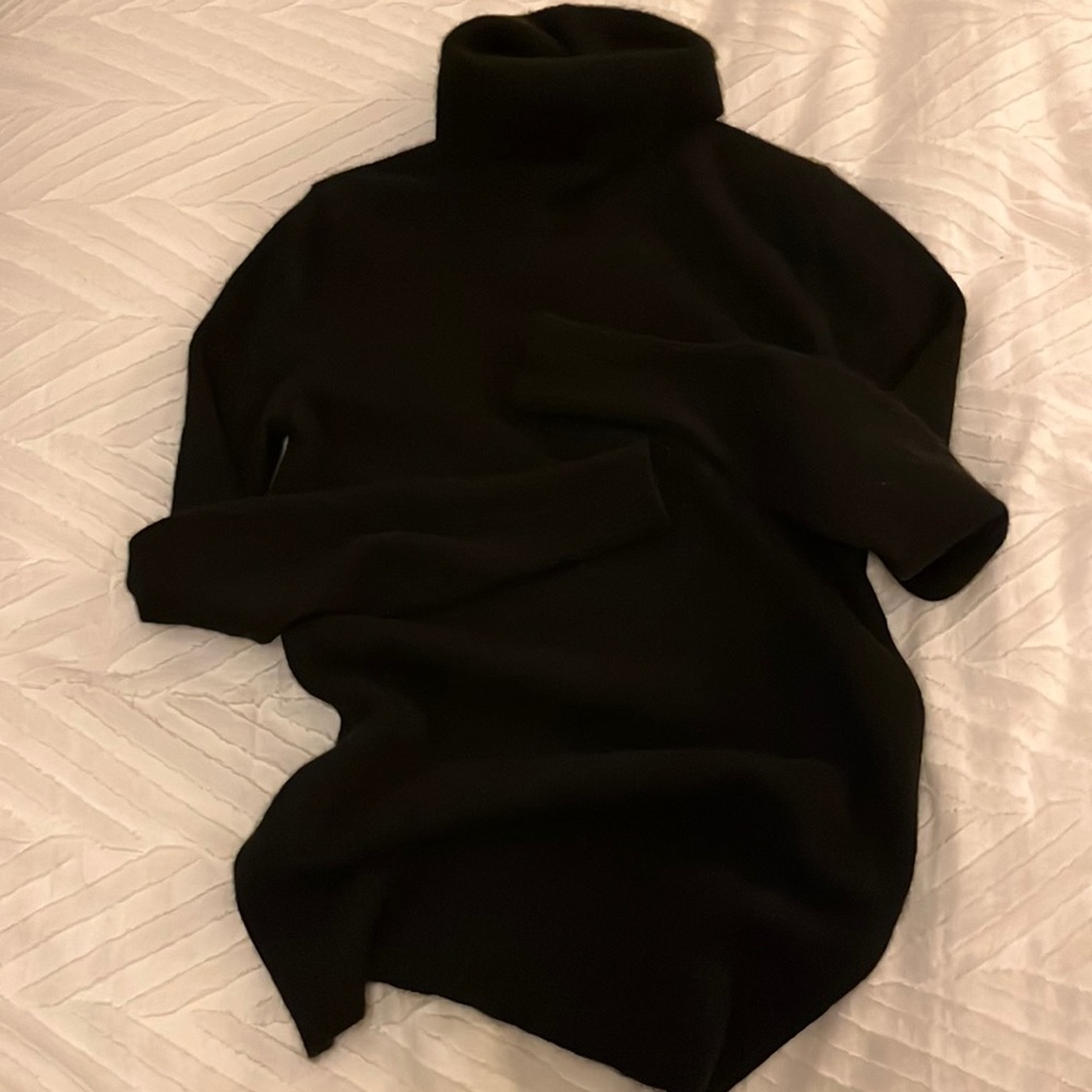 Cashmere turtleneck sweater